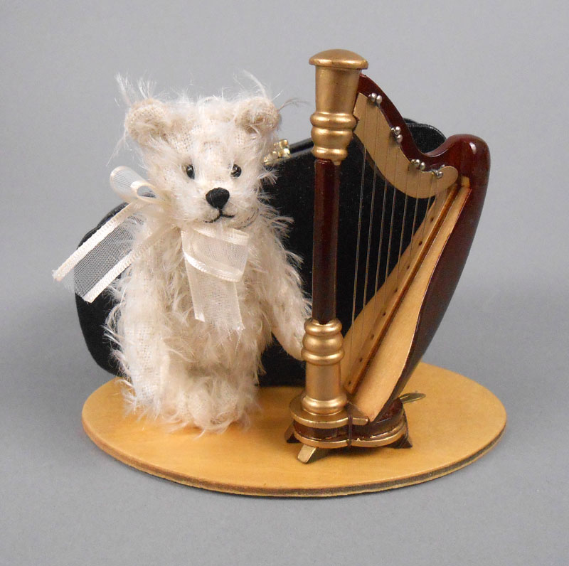 Harp Bear